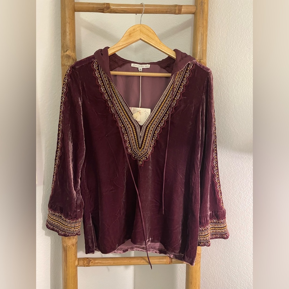 Johnny Was NWT Velvet embroidered tunic with hoodie